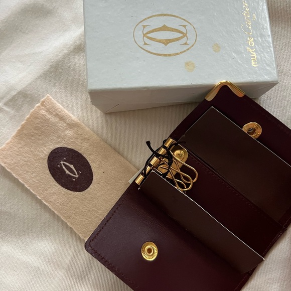 Authentic Cartier Key Case - Picture 5 of 11